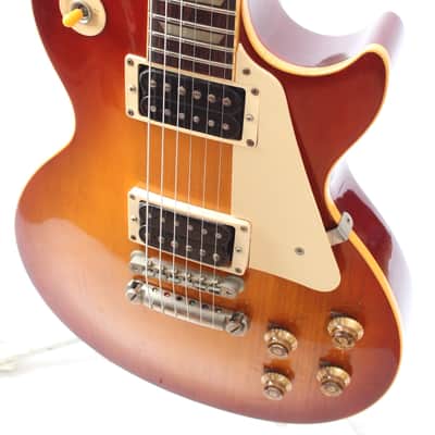 1991 Gibson Les Paul Classic honey burst image 3