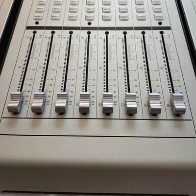Mackie MCU Pro XT 8-fader Extender Bild 4
