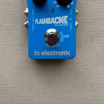 TC Electronic Flashback 2 Delay and Looper 2017 - Present - Blue image 2