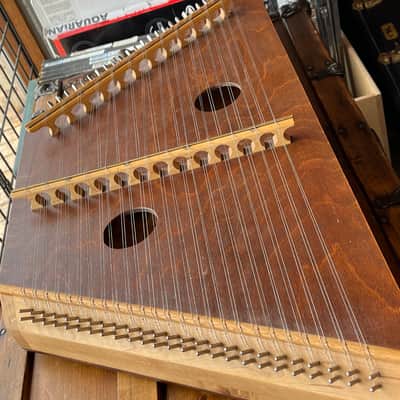 (DKF18097) MVH 2002 Hammered Dulcimer with Hammers image 1