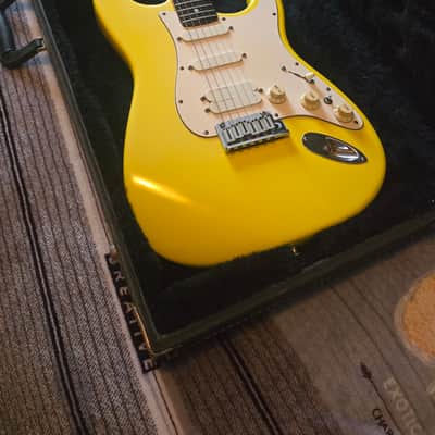 Fender Strat Ultra 1991 Graffiti Yellow REF. Ebony image 1