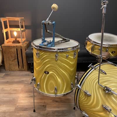 VINTAGE Slingerland Yellow Satin Flame Drum Set & Hollywood Ace 14" Snare Drum - 20/13/16/14SN image 4