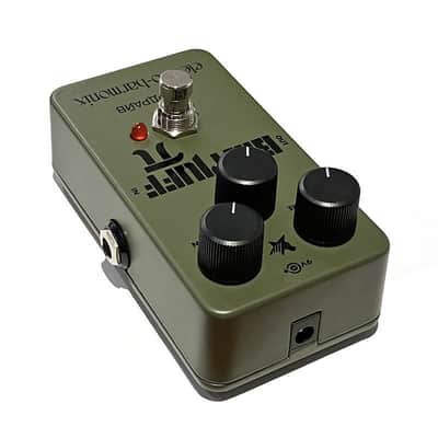 Electro Harmonix [Summer Bonus Sale] Green Russian Big Muff [Distortion/Sustainer] Fuzz Distortion Electro-Harmonix image 2