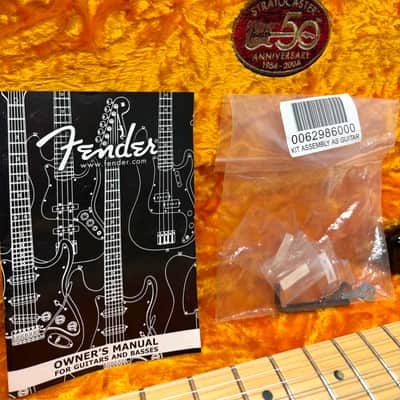 Fender American Stratocaster Maple 2004 - 3 Tone Sunburst image 21
