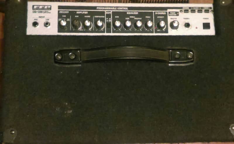 ROLAND DB-500 D-Bass Digital Modeling 160W 12