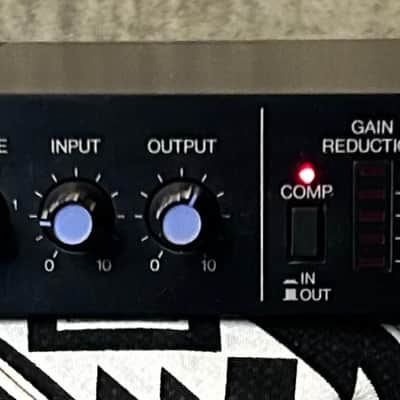 Yamaha GC2020 Compressor Limiter image 1