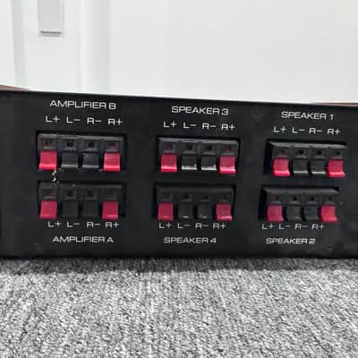 Niles Audio SVC-4 Speaker Selector + volume control image 2