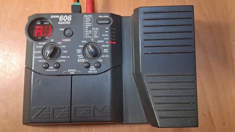 Zoom 606 Guitar Black image 1