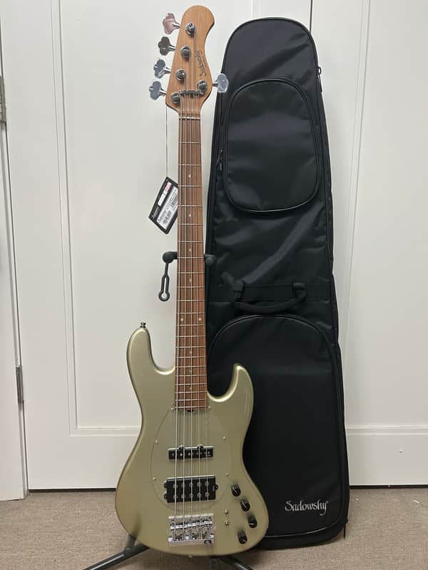 Sadowsky MetroExpress 21 Fret Vintage M/J Bass 5 String Morado Fretboard - Champagne Metallic image 1