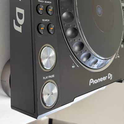 Pioneer CDJ-2000NXS2 Rekordbox DJ Media Player w/ Odyssey Flight Case Nexus 2 image 3