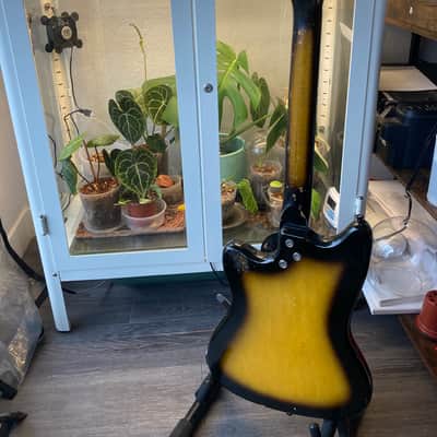 Harmony H15V Bobkat 1964 Sunburst Bild 5