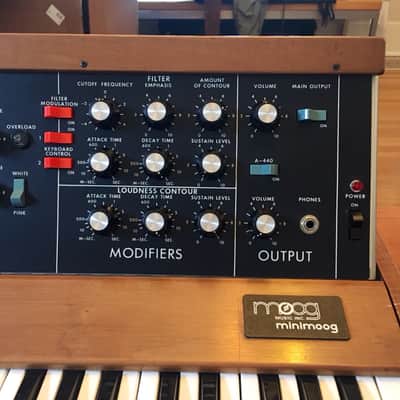 ORiGiNaL --Vintage Moog Minimoog Model D 1970s Walnut analog synth real w MIDI image 16