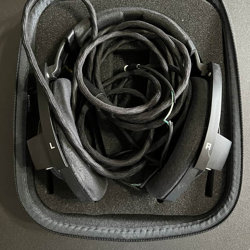 HD 800