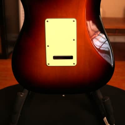 2018 Fender American Professional Stratocaster HSS Shawbucker – 3-Tone Sunburst w/ Hardshell Case image 11