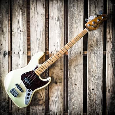 Tagima Bass Woodstock Series TW-73 image 1