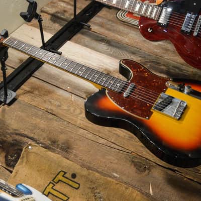Fender Custom Shop 1963 Telecaster Journeyman Relic - Aged 3-Tone Sunburst image 10