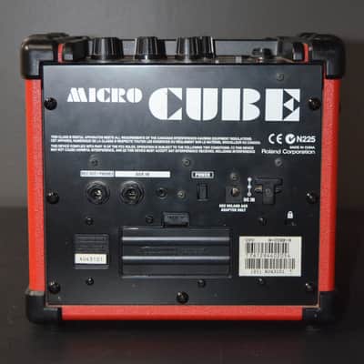 Roland Micro Cube Portable Guitar Combo Amplifier – Used - Red Tolex image 5