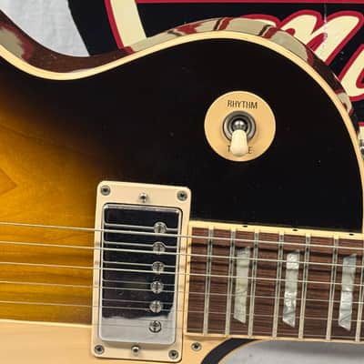 Gibson Les Paul Standard Guitar with generic case 1999 image 2