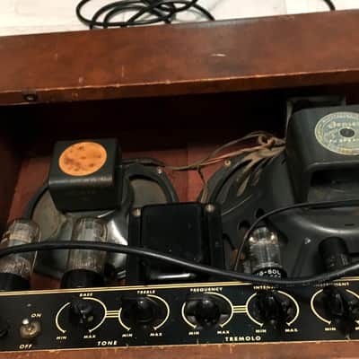 GIBSON GUITAR AMPLIFIER GA-50T SERVICED ORIGINAL PARTS FIRST MADE 1948 COSMETIC SHAPE A- GREAT SOUNDING HIGHLY DESIRABLE IN THIS CONDITION image 4