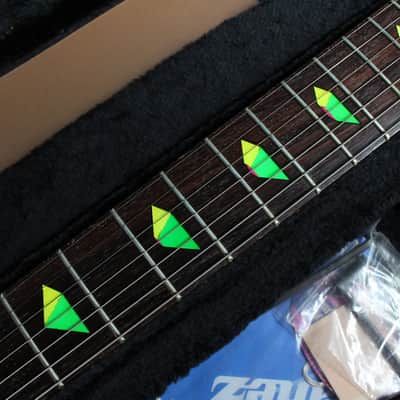 Ibanez jem UV77MC super rare!! 1991 swirl steve vai image 8