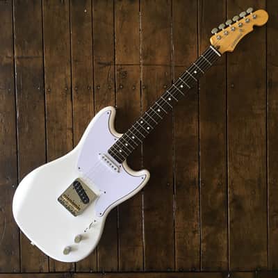 Rosenow Rapid Line 24" - White - Blackwood Tek - Offset Body Guitar image 3
