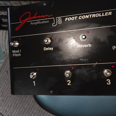 Johnson amplification  J8 foot controller with patch cord J8 2000 ? image 2