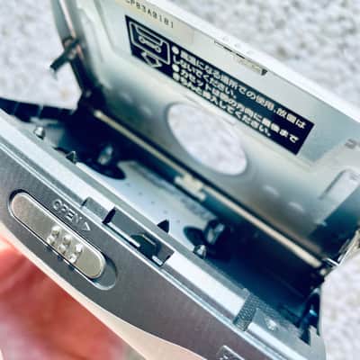 [Rare Full Box] AIWA PX380 Walkman Cassette Player, Awesome Silver ! Working ! image 17
