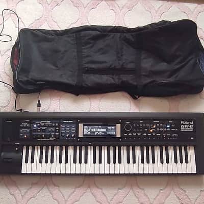 Roland GW-8 61-Key Workstation Keyboard image 1