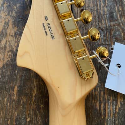 Fender Japan Traditional 2025 Ltd Edition Collection '60s Jazzmaster Black Pearl w/ Matching Headstock image 20