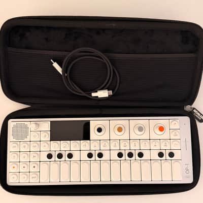 Teenage Engineering OP-1 Field Portable Synthesizer Workstation 2022 - Present - White image 7