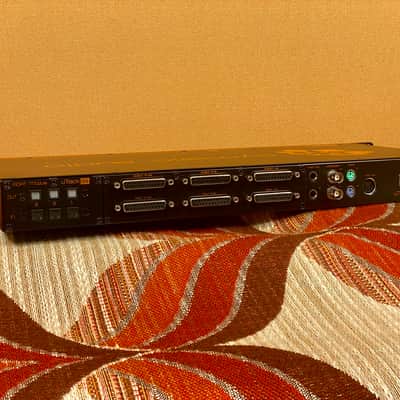 Cymatic Audio uTrack 24 Remote Recorder / Playback / DAW Interface image 4