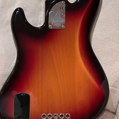 Fender American Deluxe Jazz V 2008 - Tobacco Burst image 4