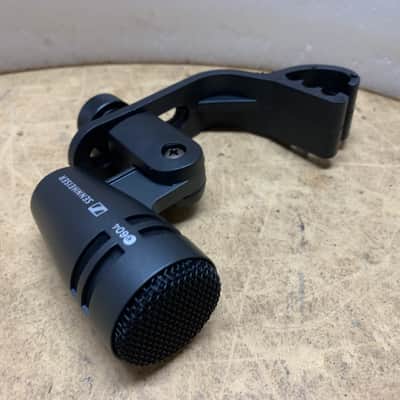 SENNHEISER E604 CARDIOID DYNAMIC MICROPHONE- MAKE OFFER!! image 3