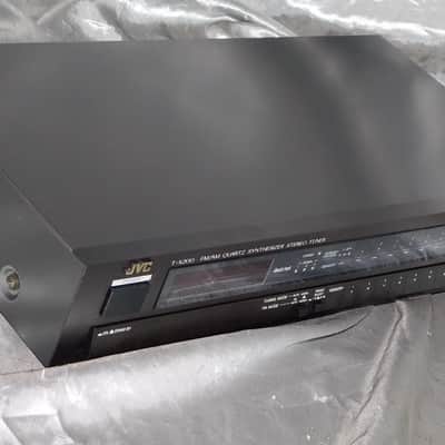 JVC T-X200B FM/AM Quartz Synthesizer Stereo Tuner, Works, Japan Made image 2