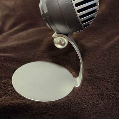 Shure MOTIV MV5 Lightning / USB Condenser Microphone 2015 - Present - Silver and Black image 3