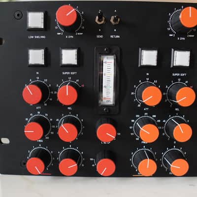 Goly Gravity 25 (Gravity's Rainbow) - 4-Channel Dynamic Porter-Grinder Equalizer with Cross-Compression- 2025 - with MOGAMI XLR CABLES image 4