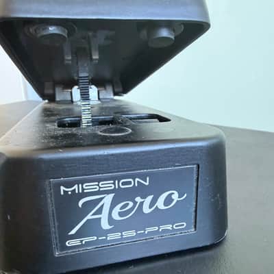 Mission Engineering EP-25 Pro Aero Expression Pedal Black image 2