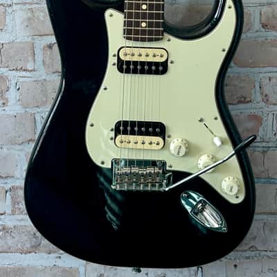 Fender 70th Anniversary Player Stratocaster 2024 - Nebula Noir image 2