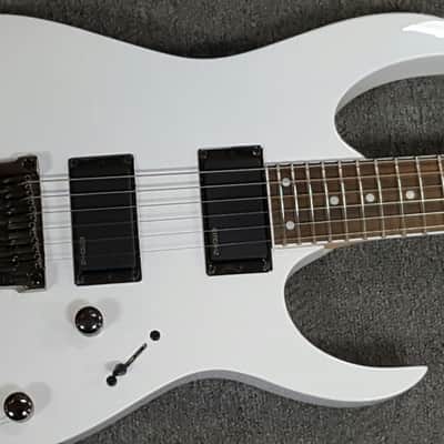 Ibanez RG321 White Electric Guitar Save!! image 2