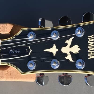 Yamaha SG-700 - Cherry Sunburst image 2