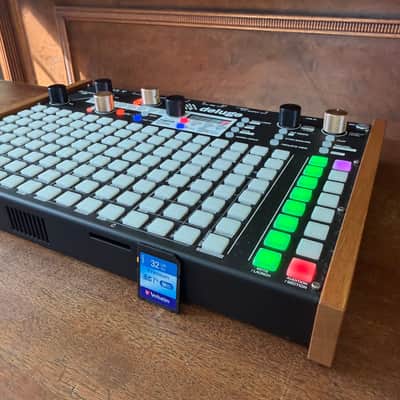 Synthstrom Audible Deluge 64-Voice Desktop Synthesizer with Numeric Display 2016 - 2022 - Black image 6