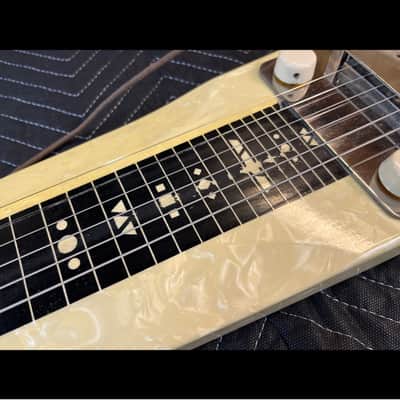 Supro Comet Lapsteel 1950s w/Rowe Stringtone - Pearloid image 9