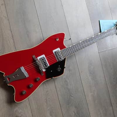 GRETSCH "G6199 Billy-Bo Jupiter Thunderbird Firebird Red" HARDCASE, PAPERS image 1