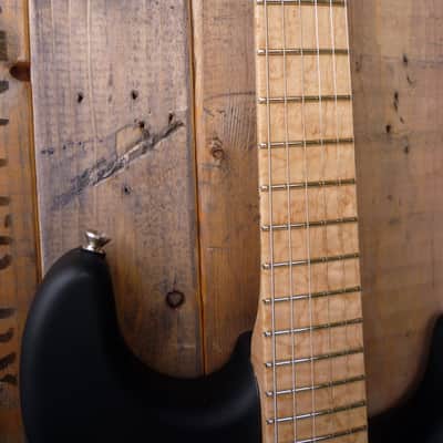 WR C-Lest Custom Shop, Matte black, mirror pickguard, Strat image 5