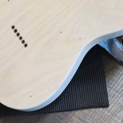 Minty! 2018 Fender Custom Shop 1956 Telecaster Journeyman Electric Guitar Relic Blonde + COA OHSC image 17