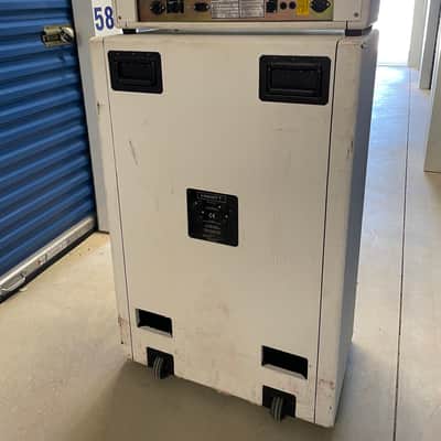 HiWatt HiWatt  DR201 and SE410115F Cab 2011 White image 4