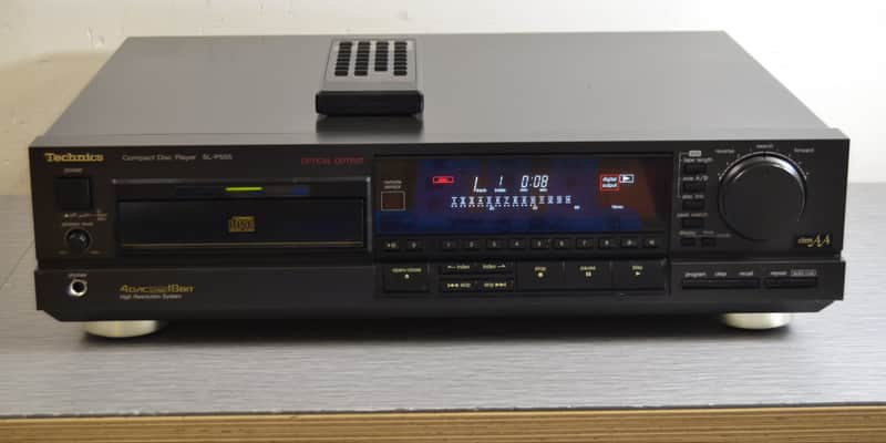 Technics SL-P555 Rare Vintage CD Player Class AA Japan Made 1988 * Remote image 1
