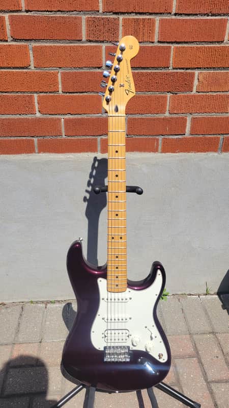 Fender Standard HSS Stratocaster with Maple Fretboard