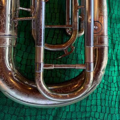 Yamaha YEP-321 4 Valve Euphonium - Lacquer image 16