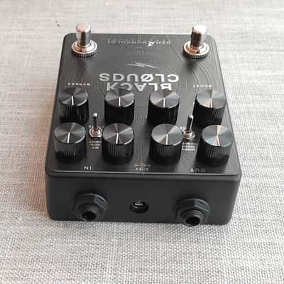 DSM & Humboldt Black Clouds distortion, with box and manual image 3